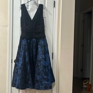 Women’s 16 EUC Black & Blue Dress Tulle Wedding Fitted